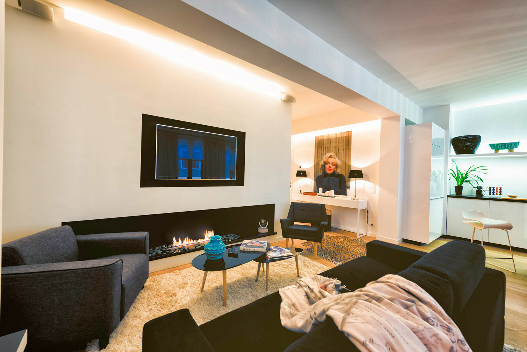 Charles Home - Grand Place Aparthotel Брюссель Екстер'єр фото