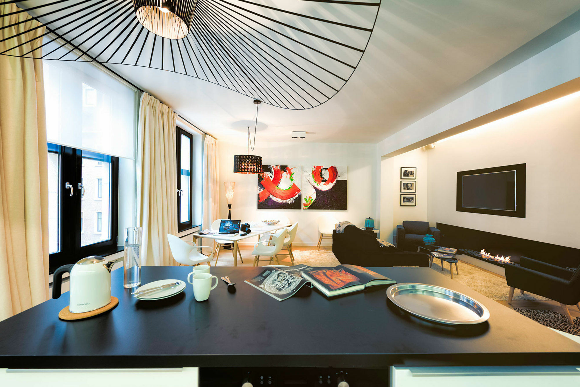 Charles Home - Grand Place Aparthotel Брюссель Екстер'єр фото
