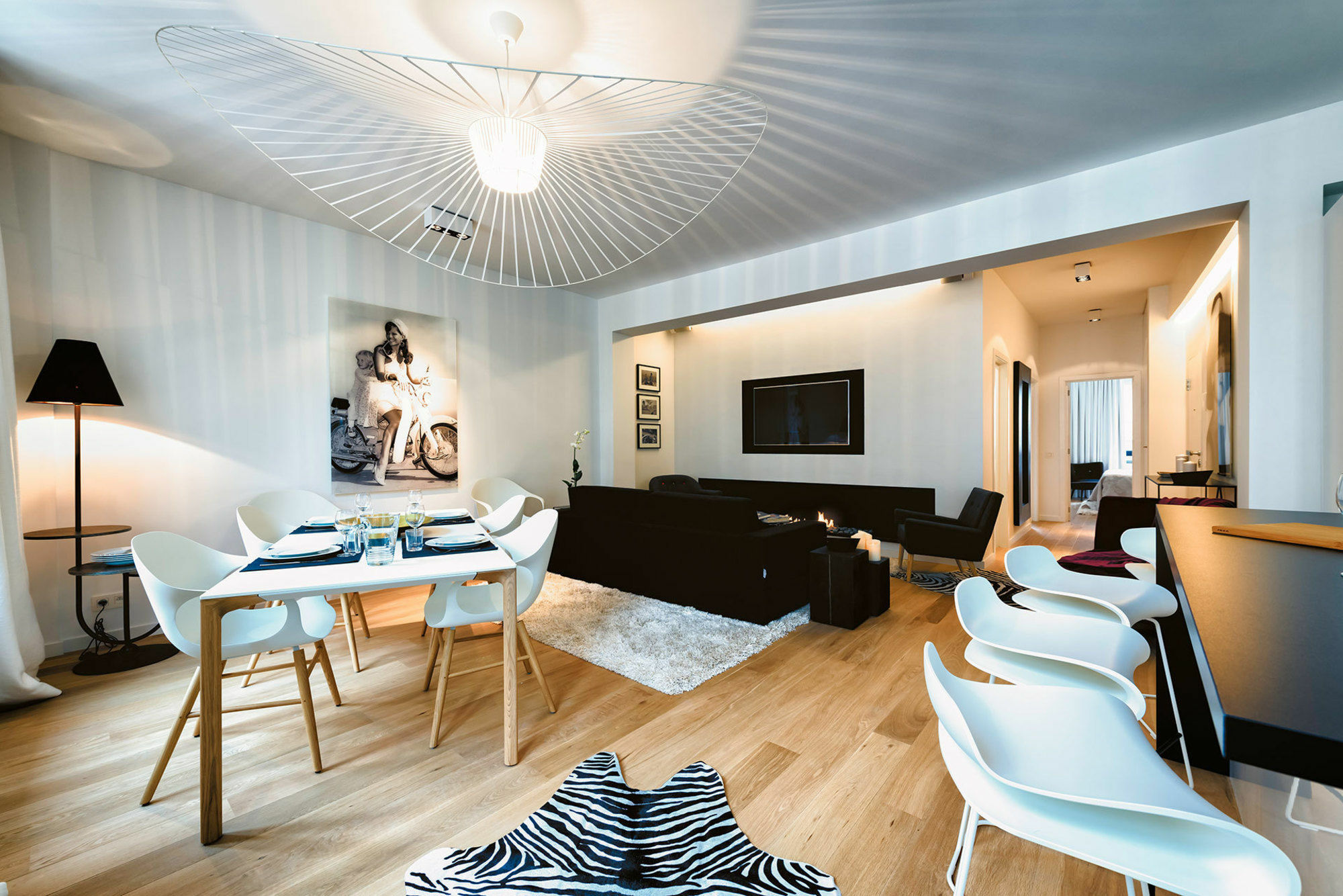Charles Home - Grand Place Aparthotel Брюссель Екстер'єр фото