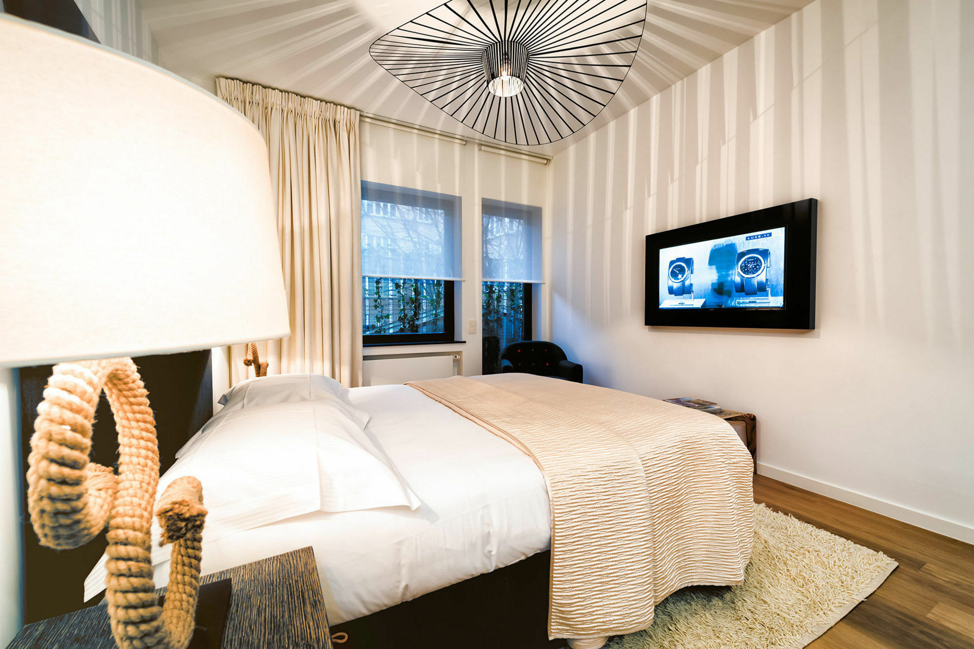 Charles Home - Grand Place Aparthotel Брюссель Екстер'єр фото
