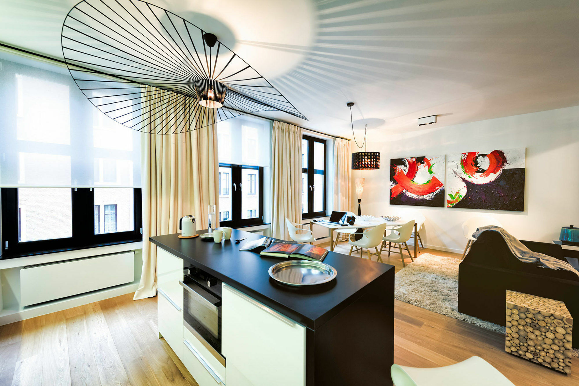 Charles Home - Grand Place Aparthotel Брюссель Екстер'єр фото